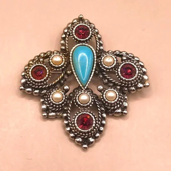 Vintage Sarah Coventry Silver-Tone Imperial 1970's Brooch Pendant - Picture 1 of 7